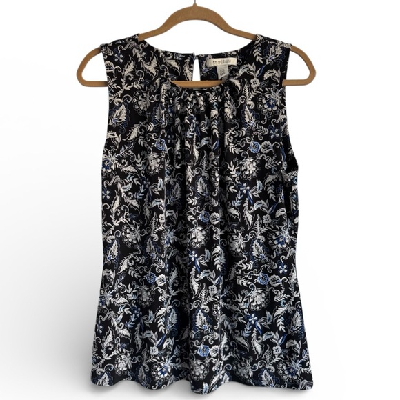 White House Black Market Tops - White House Black Market Floral Sleeveless Blouse Work Summer Top Black Blue L